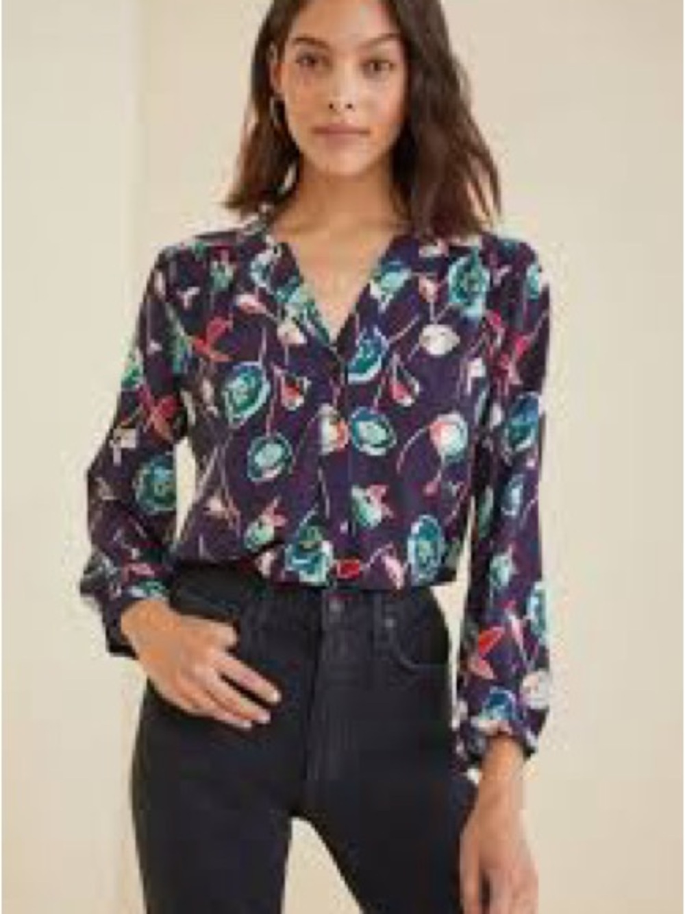 Amour Vert Navy Floral V-Neck Blouse with Teal Accents